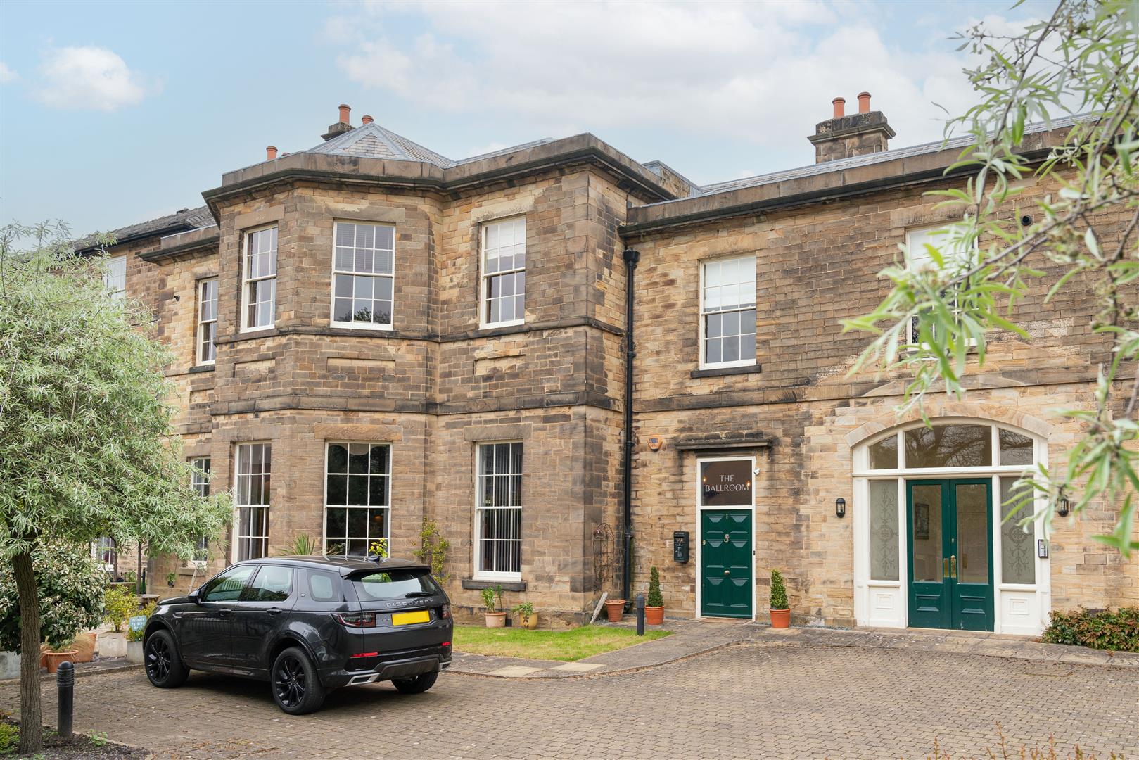 House for sale with 3 bedrooms in Woodmere Drive, Old Whittington